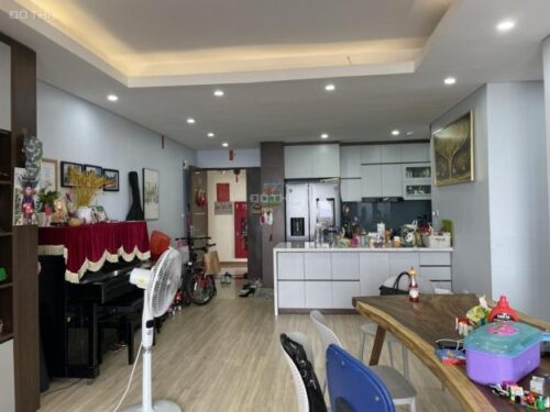 Chuyển nhượng căn hộ 2 ngủ Sunshine Riverside R3,Tây Hồ chỉ 3,35 tỷ