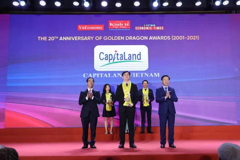 Chủ đầu tư dự án Heritage West Lake - CapitaLand nhận giải thưởng trong Lễ kỷ niệm